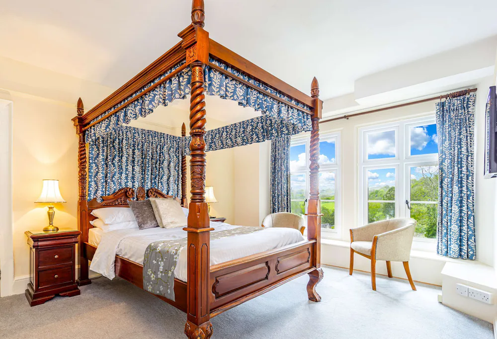 Best Western Limpley Stoke Hotel — 3
