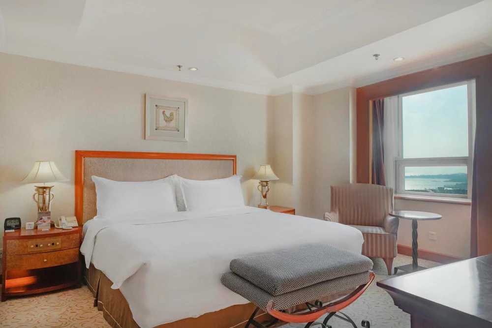 Crowne Plaza QINGDAO by IHG — 5