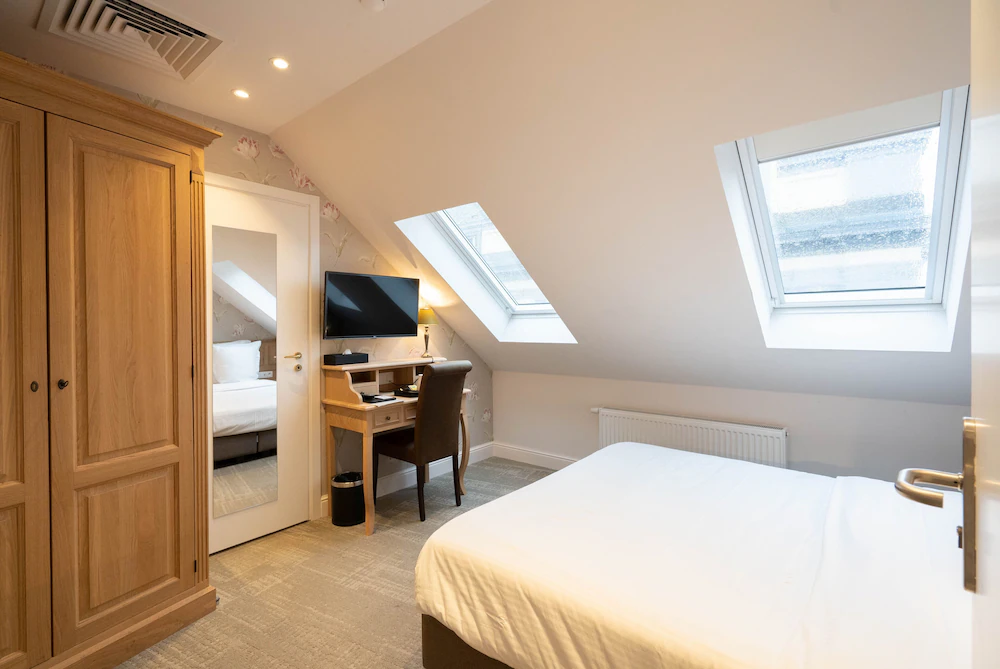 Hotel du Theatre — 5