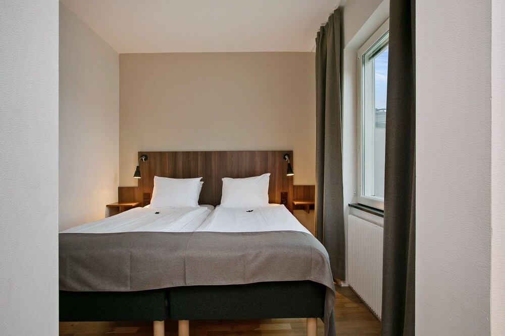 First Hotel Brommaplan — 4