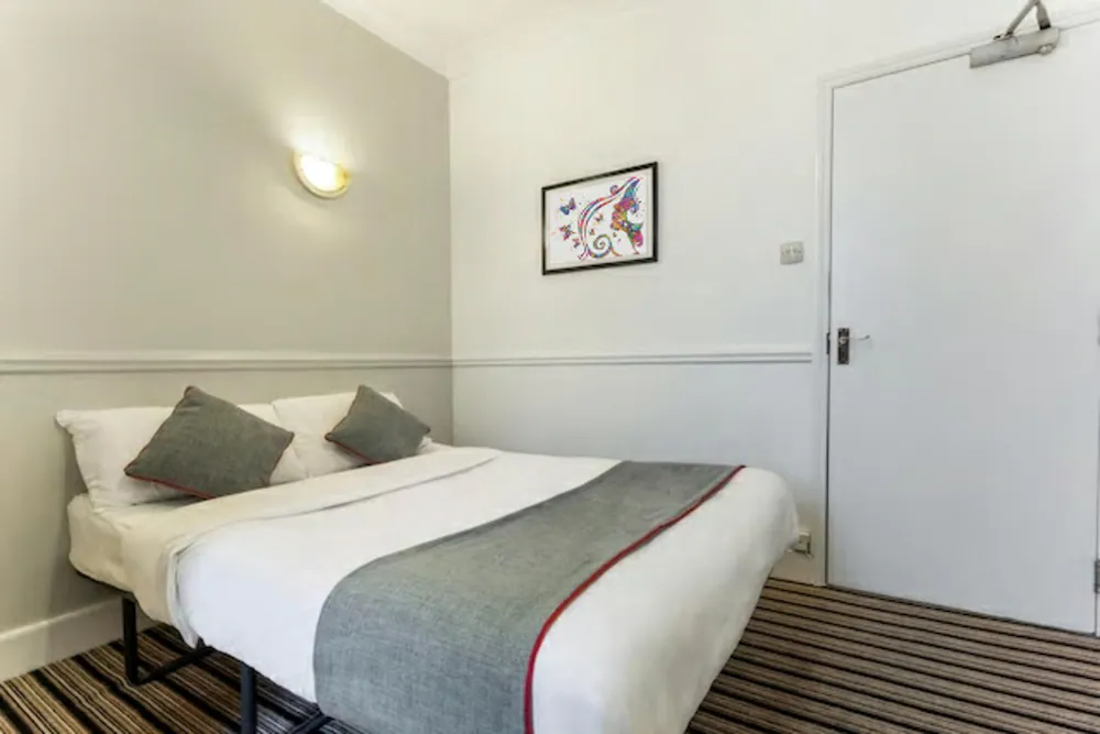 Enrico Hotel — 3