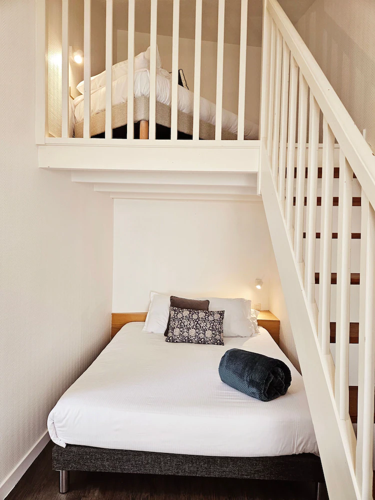 Hotel Du Port — 7
