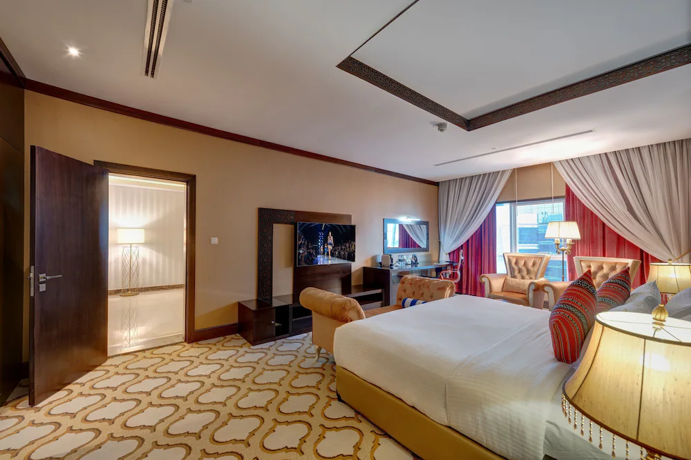Ghaya Grand Hotel — 4