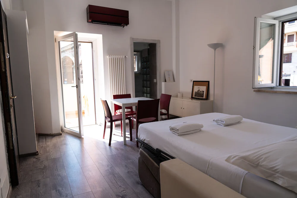 Hotel VM — 2