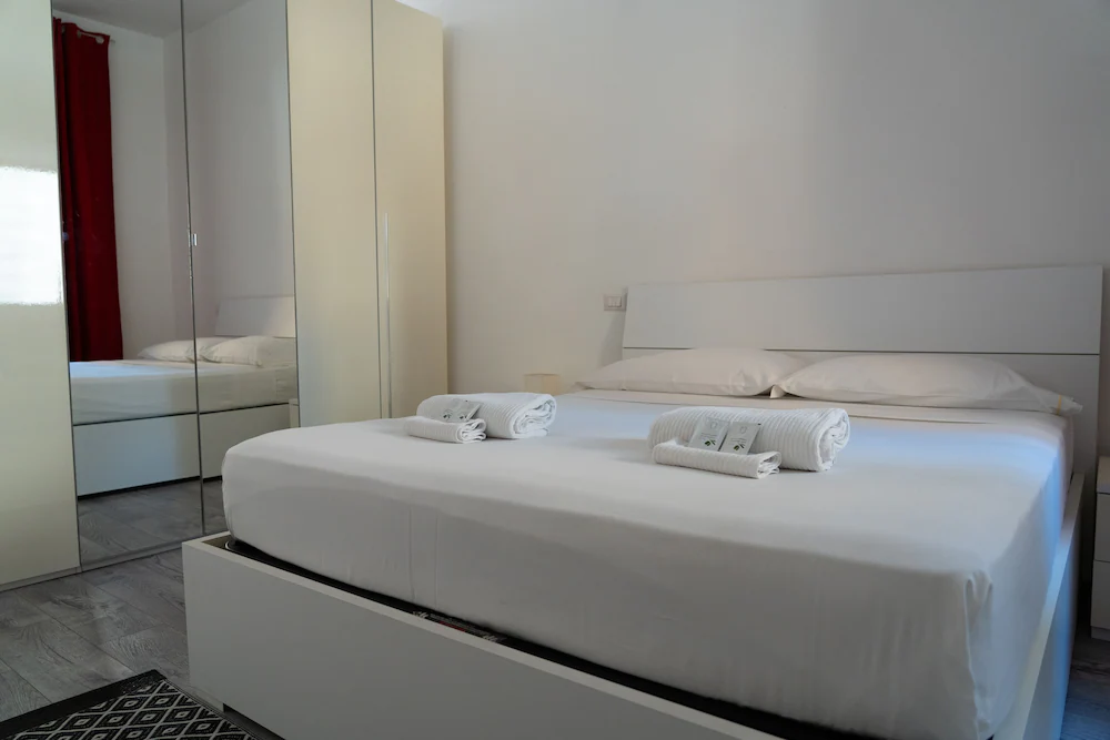 Hotel VM — 1