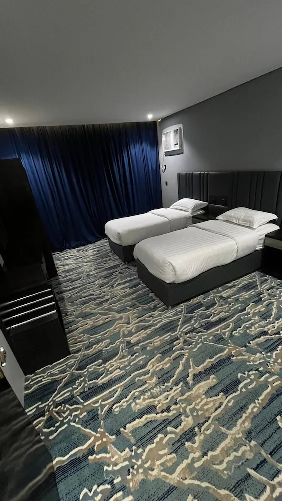 Qimam Park Hotel 4 — 3