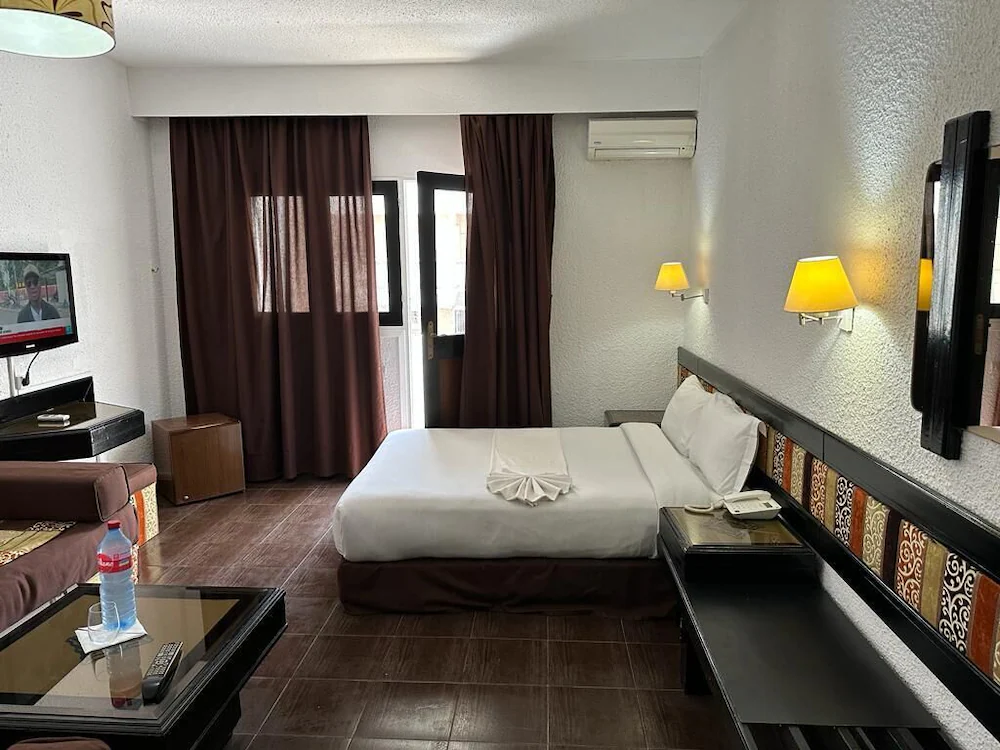 Ourida Urban Hotel — 2