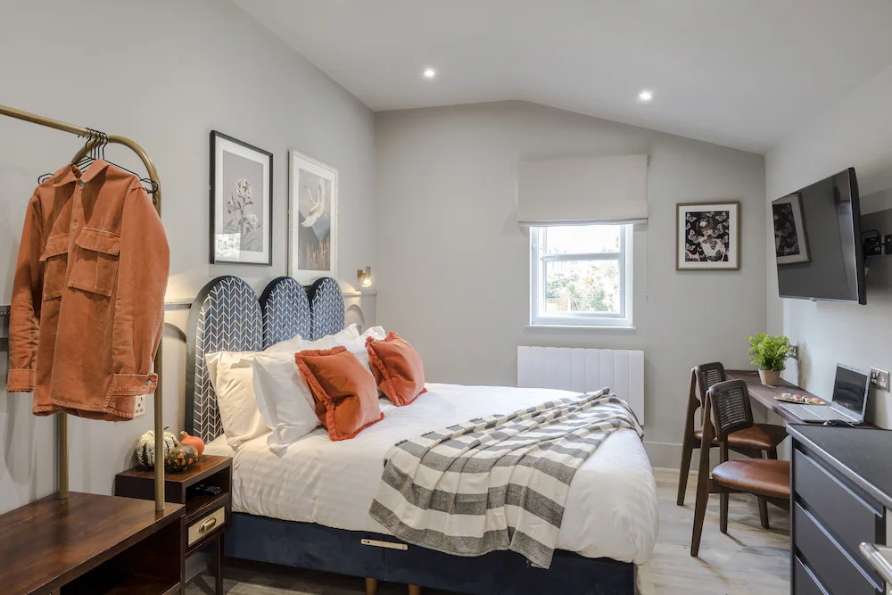 Your Apartment Tooting — 2