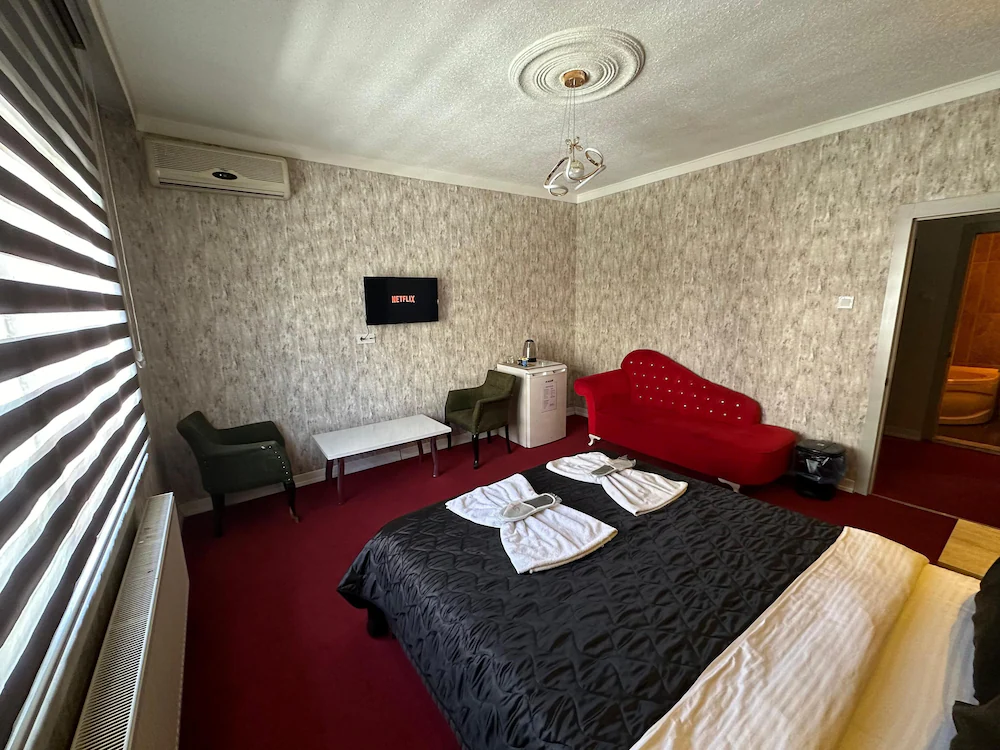 Enjoy House Boutique Hotel — 2