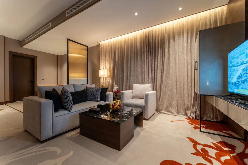 Lilac Park Hotel — 2