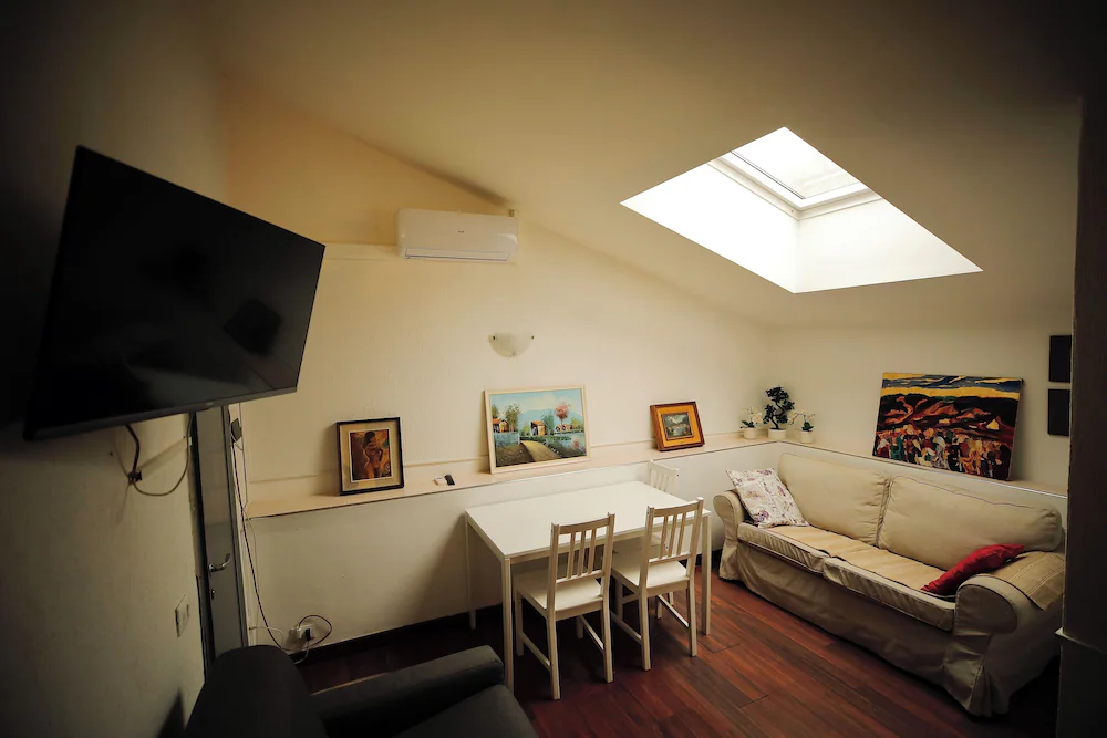 Hosting Dreams Attics Duomo — 1