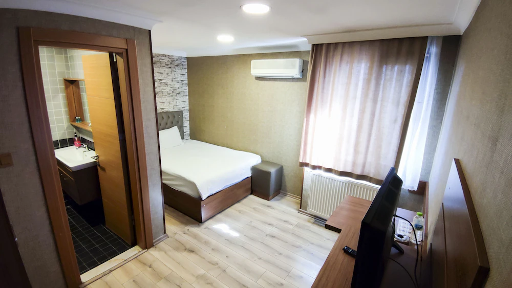 Ers Life Airport Hotel — 2