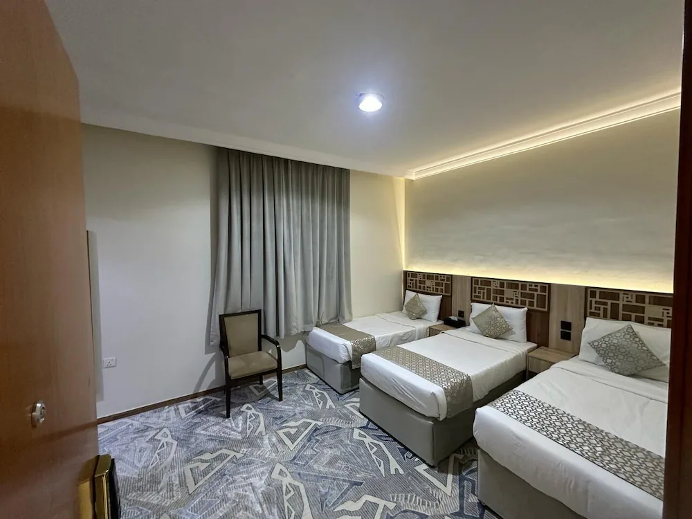Askant Golden Hotel — 3