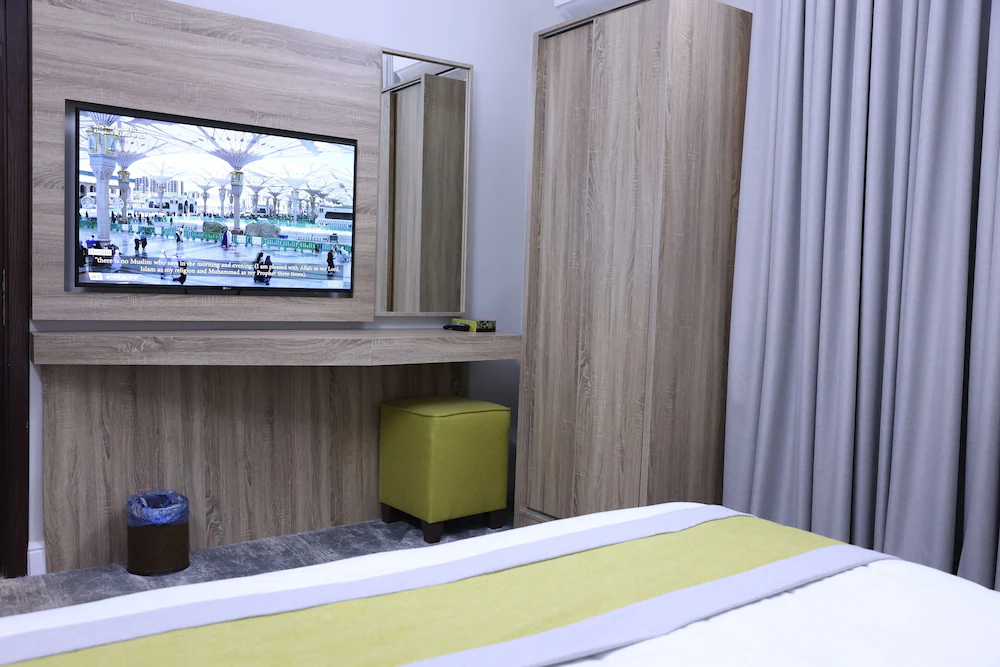 Madinah Deluxe Hotel — 2