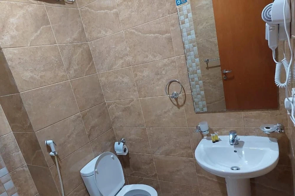 Askant Al Azizyia Hotel — 2
