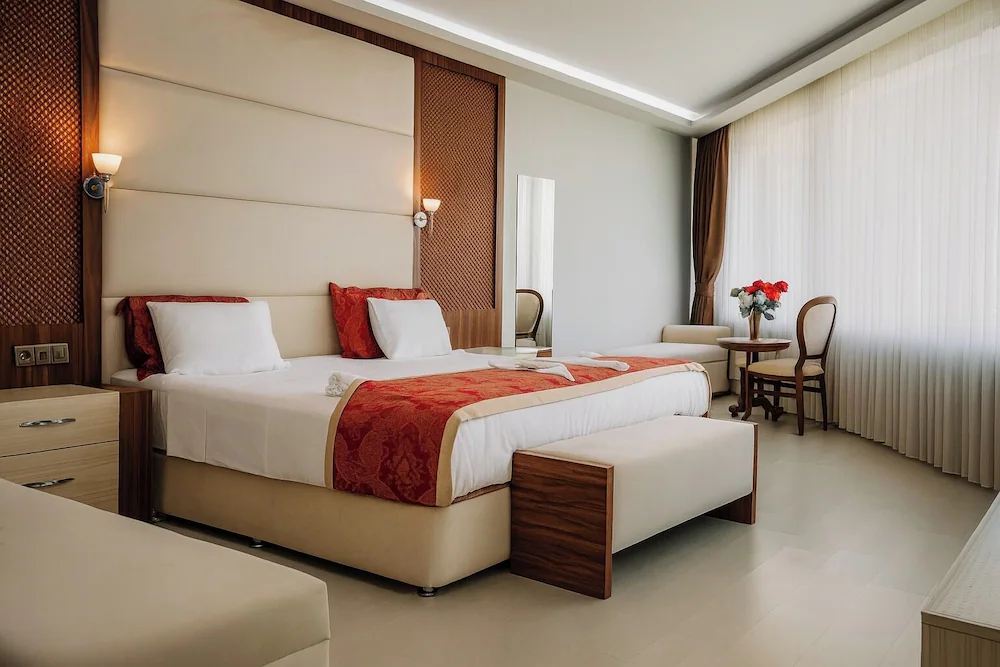 Cevaher Suit Otel — 8