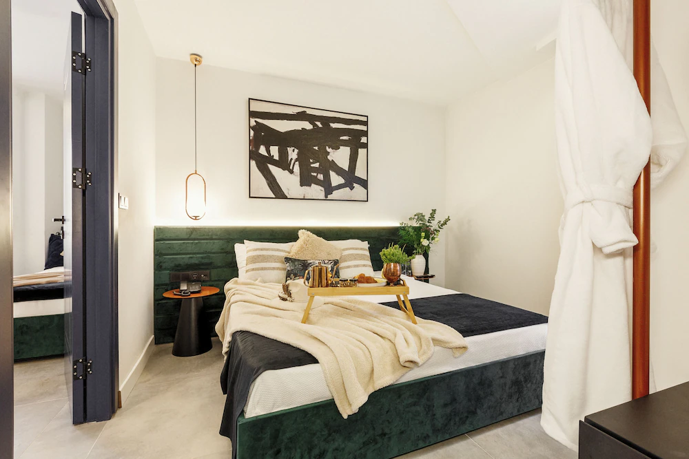 Dior Living Boutique Hotel — 4