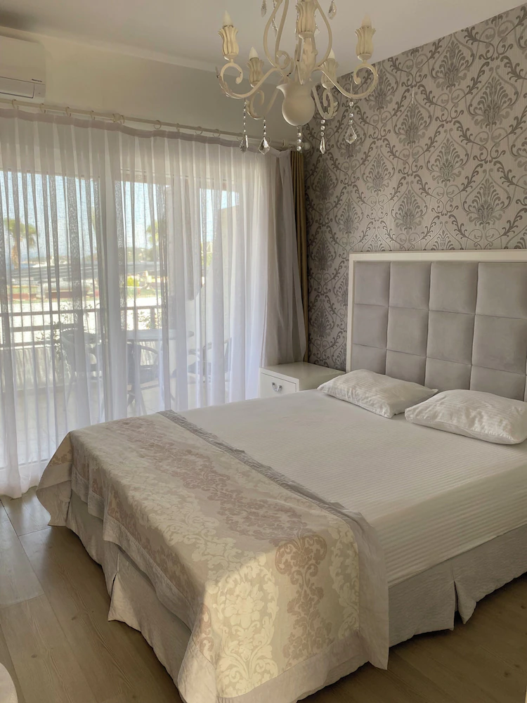 Dalgıç Otel Turkbuku — 4