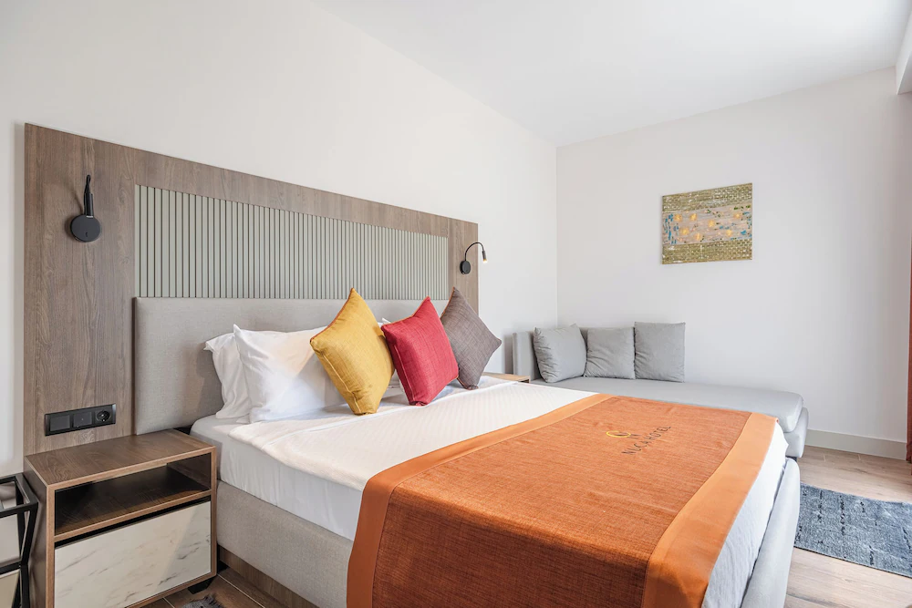 Nuca Inn — 4
