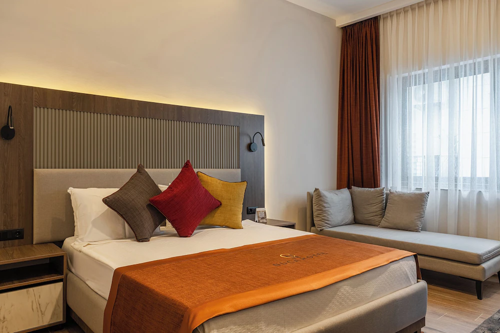 Nuca Inn — 2