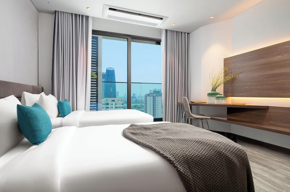 Centre Point Danang Hotel & Residence — 2