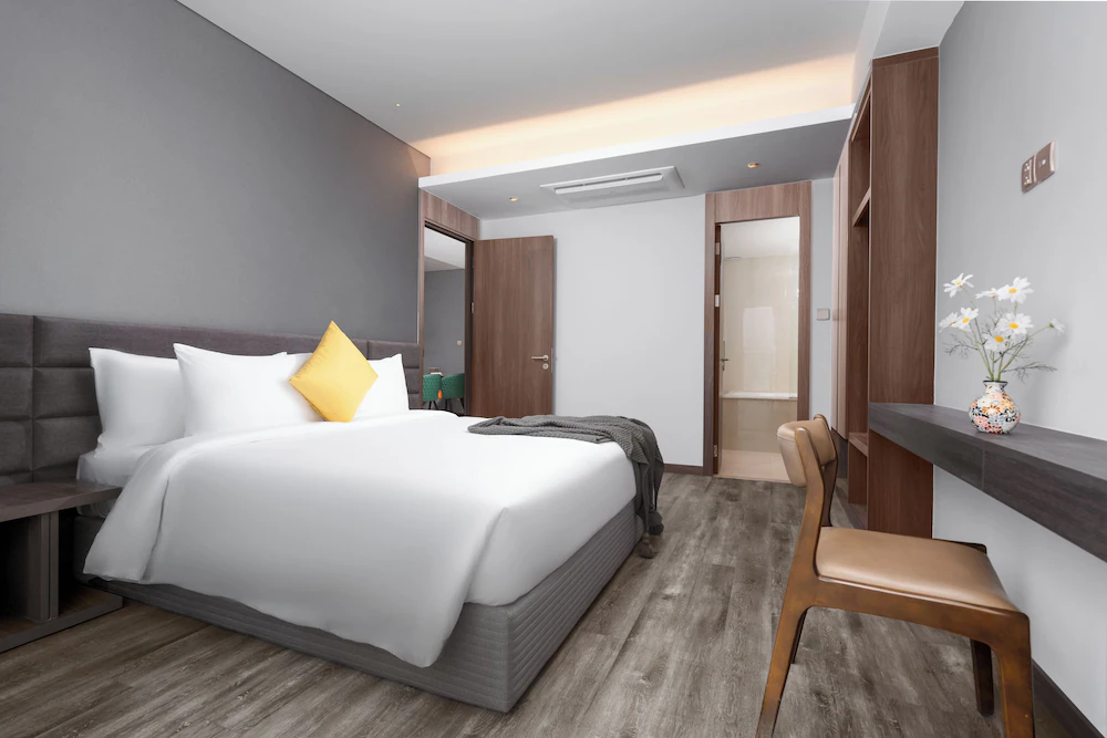 Centre Point Danang Hotel & Residence — 7