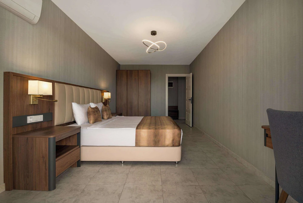 Days Inn By Wyndham Alanya — 2