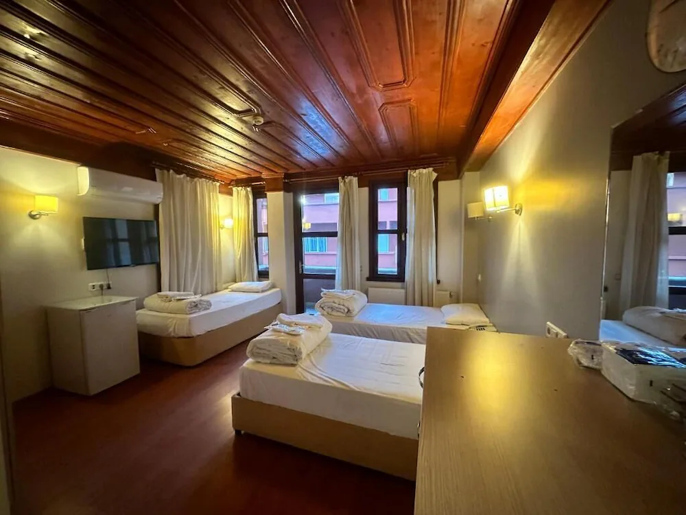 Adil Konak Hotel — 2