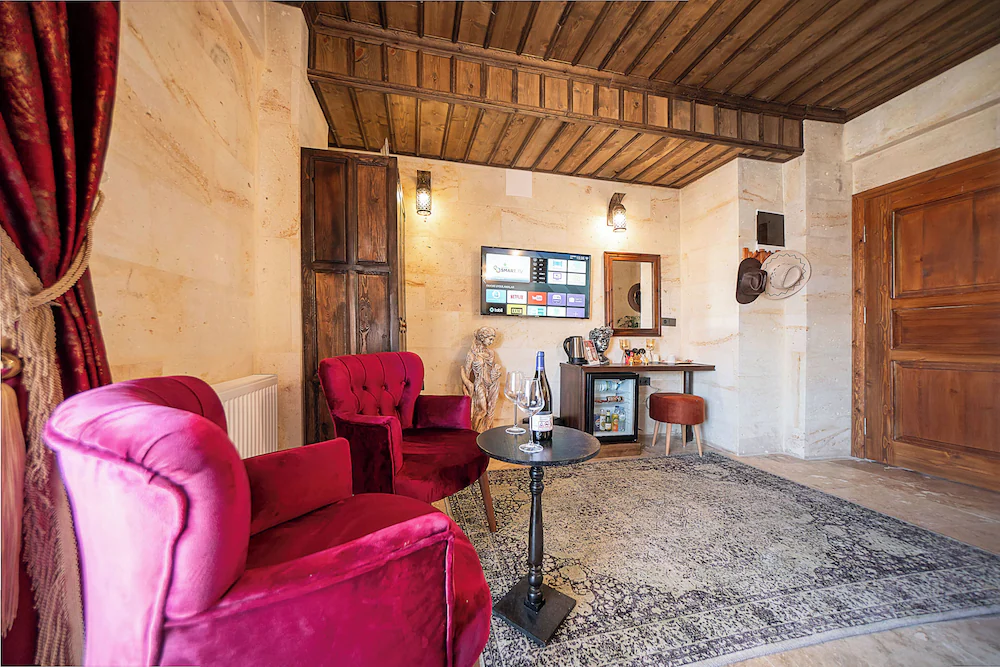 Abra Stone House — 3