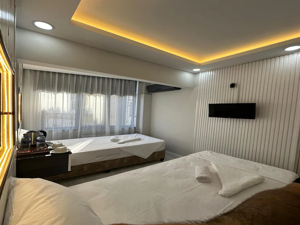 Asil Kosova Hotel — 1