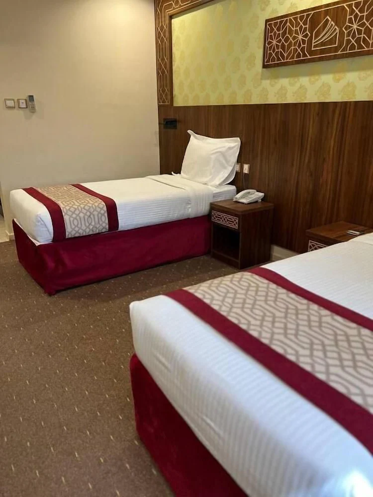 Mahd Al Ressala Hotel 1 — 4