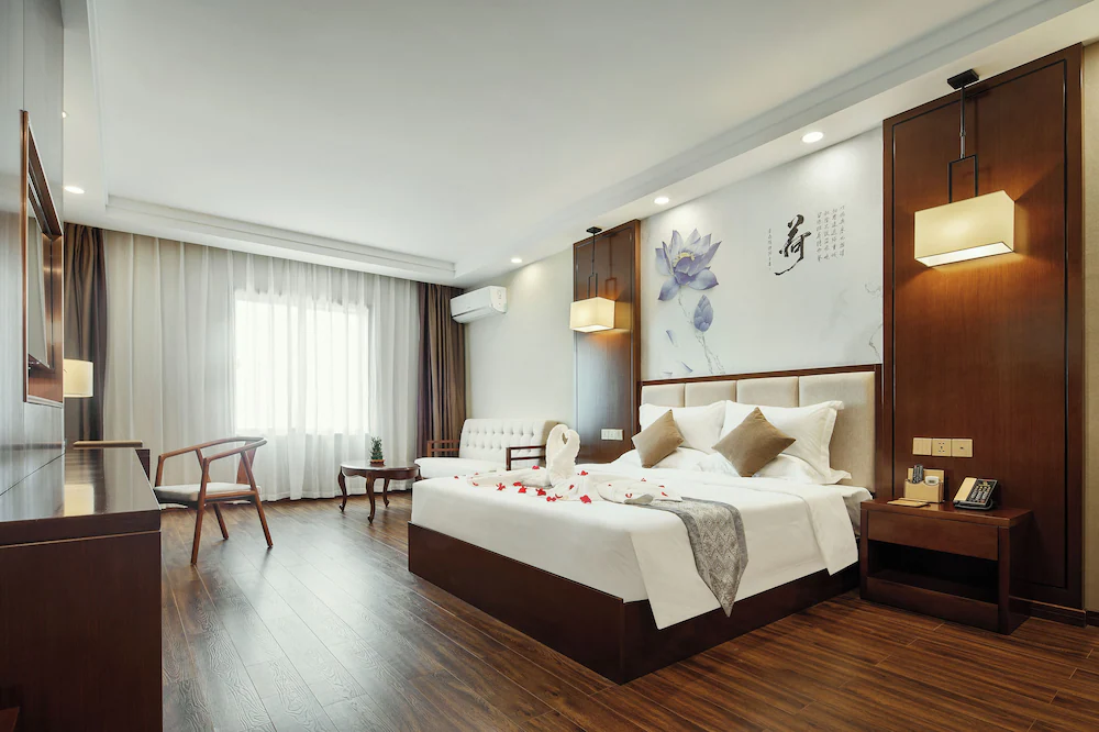 Rose Garden International Hotel — 4