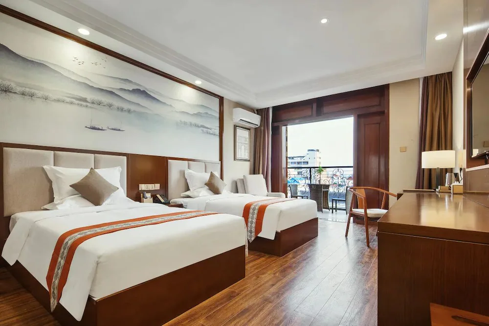 Rose Garden International Hotel — 3