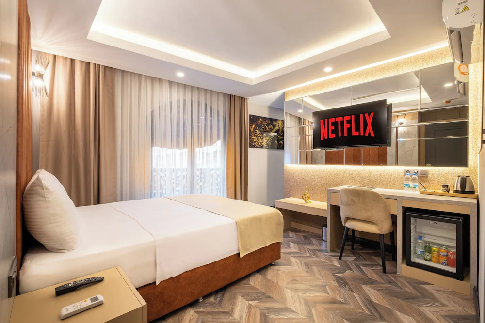 216 Star Suite — 2