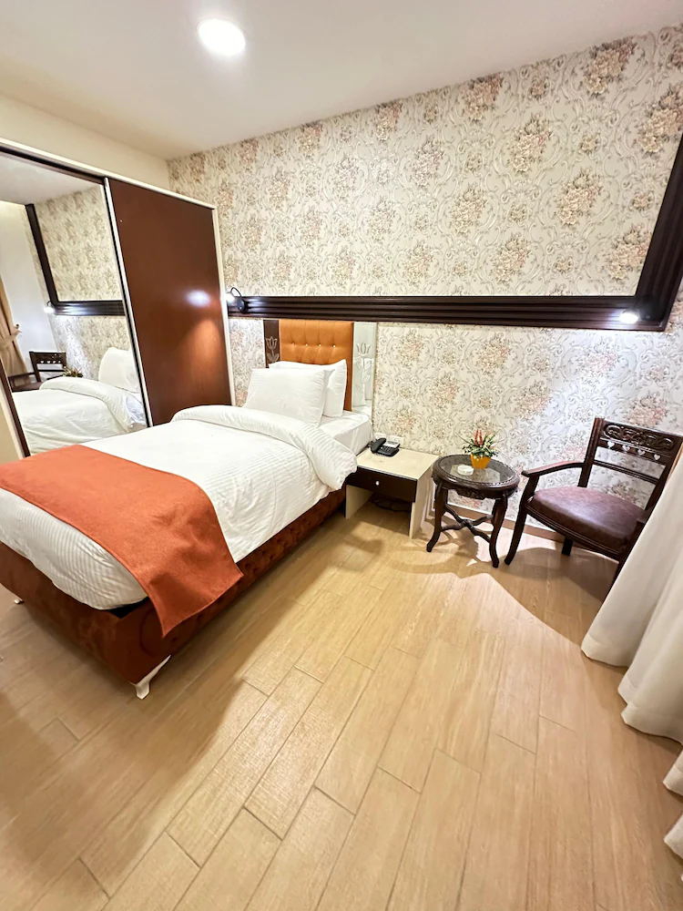 Londrina Hotel — 4