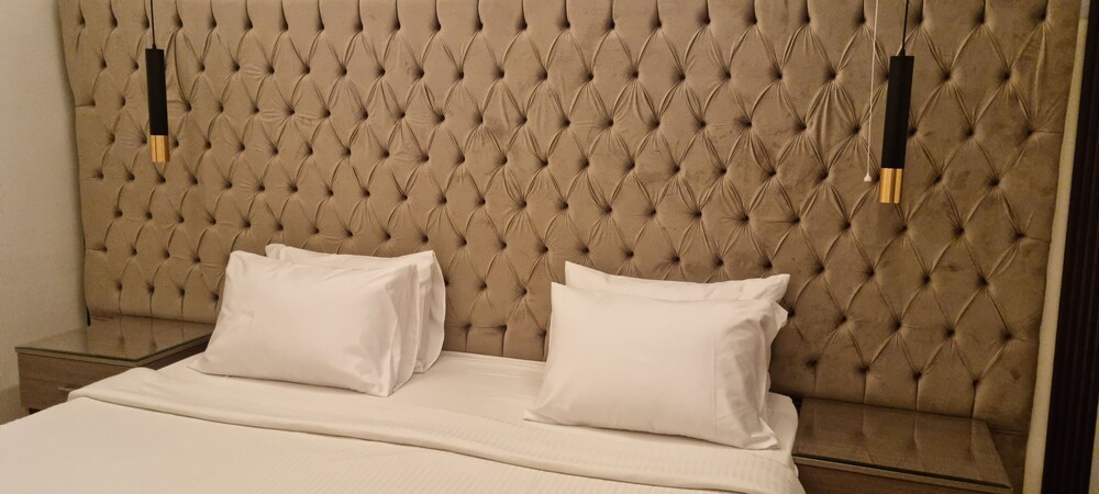 Marin Suites Albadiaa — 3