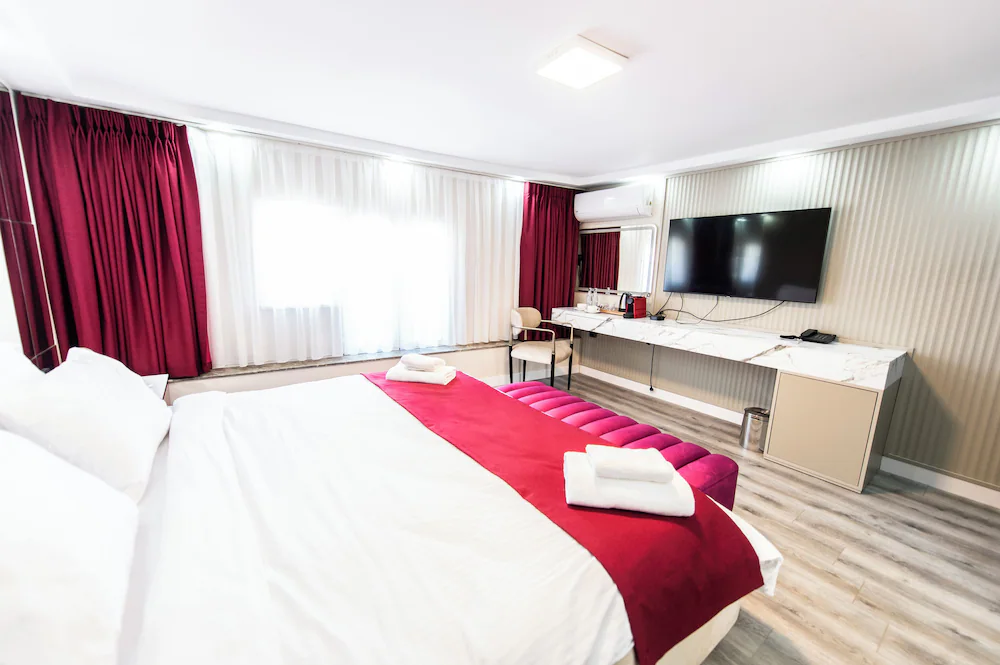 Hidden Pearls Boutique Hotel — 5