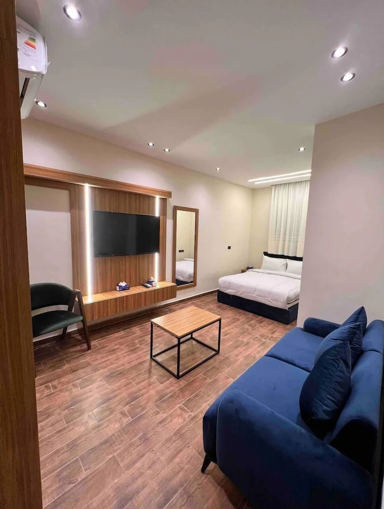 Elite Boutique Hotel — 3