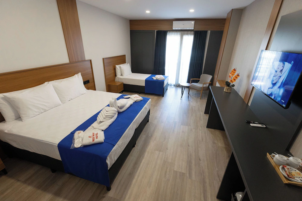 Restway Hotel — 4