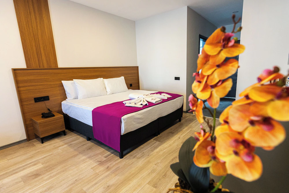 Restway Hotel — 2