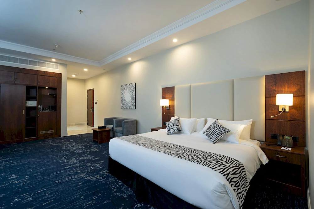 OYO 687 Sunday Jeddah Hotel — 5