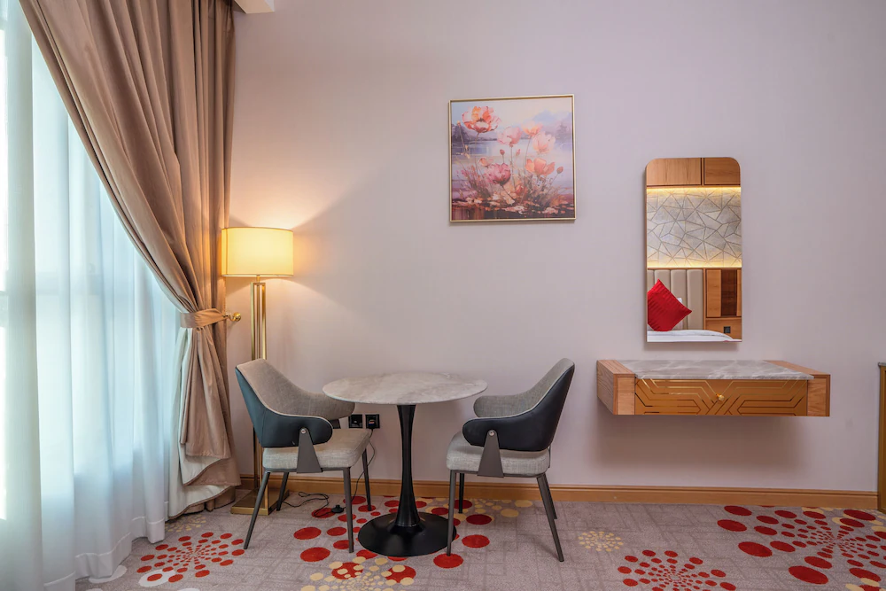 La Zona Continental Hotel — 1