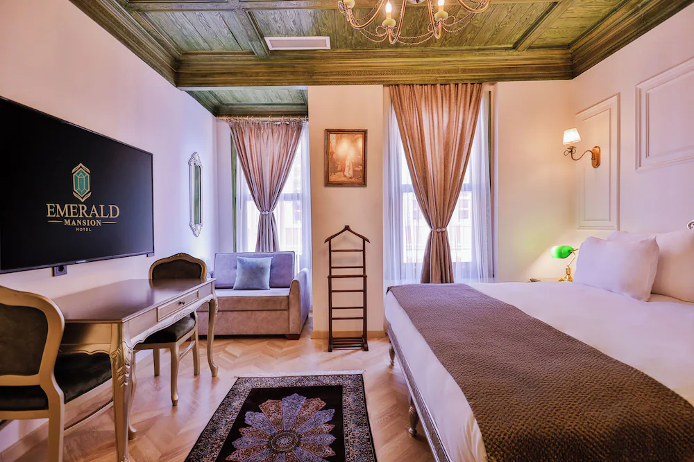 Emerald Mansion Hotel — 2