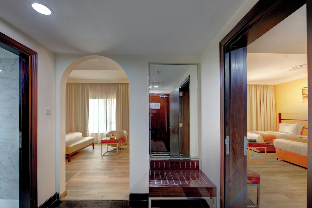 City Stay Hotel Expo Centre — 2