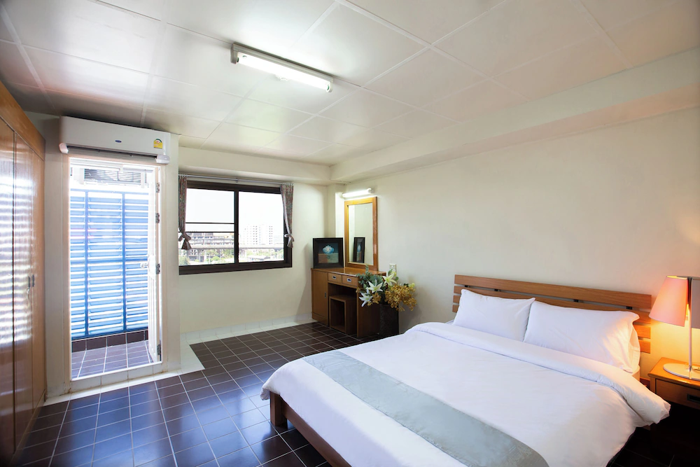 D Haus Ngamwongwan Residence, photo 2