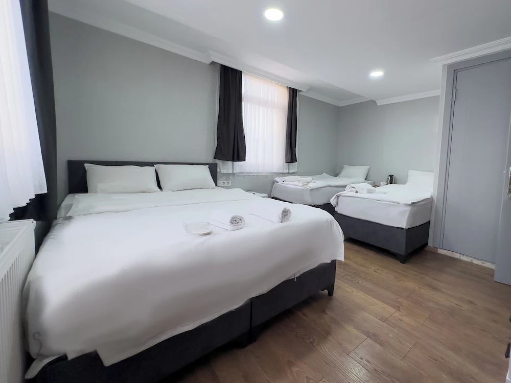 Jammy Hotel — 4