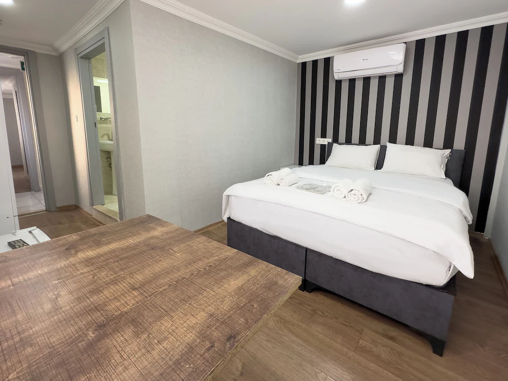 Jammy Hotel — 2