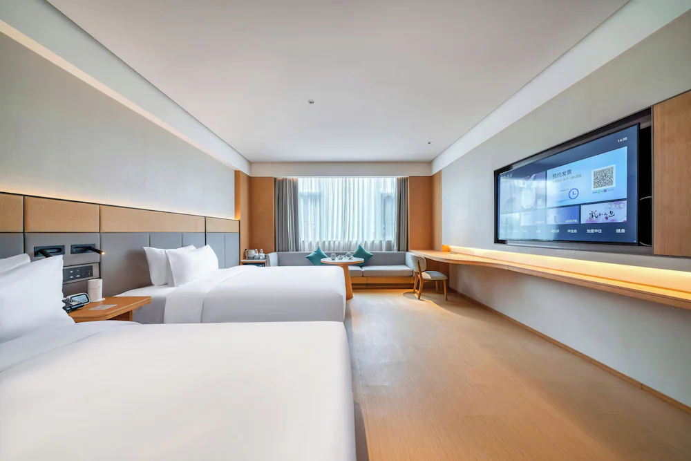 Full Season Hotel, photo 3