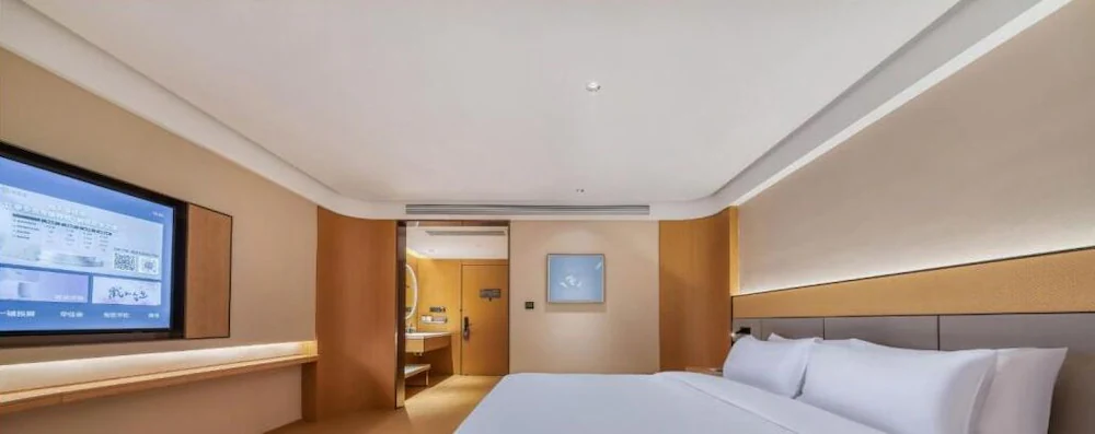 Full Season Hotel, photo 2