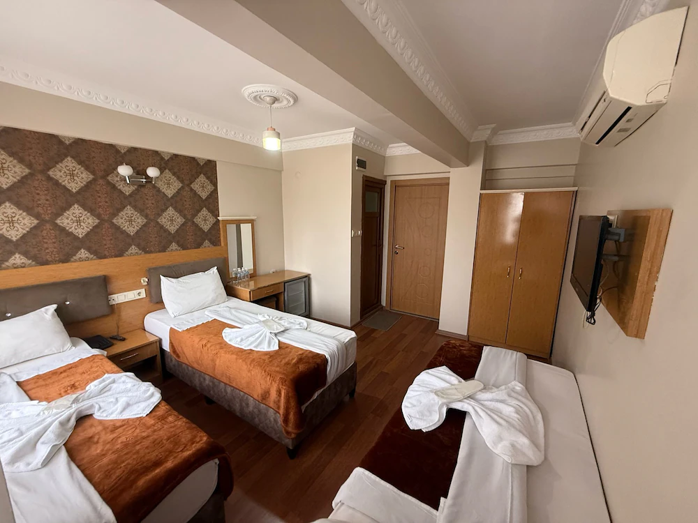 Alklas Hotel — 3